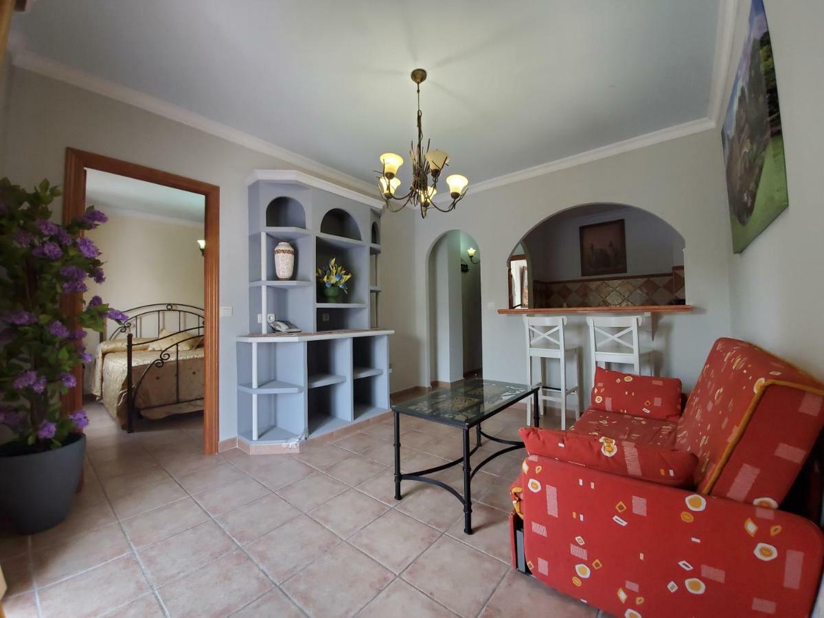 Hotel Arco Del Sol Кольменар Экстерьер фото